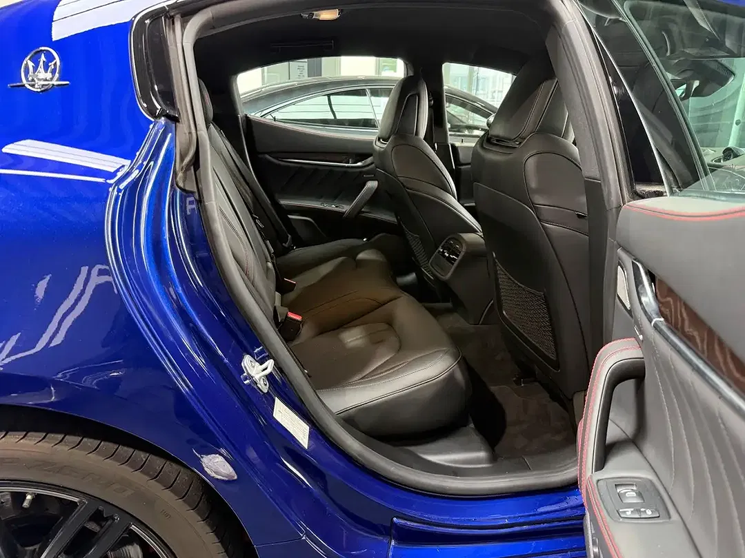 Maserati Ghibli Q4 S - Thumbnail 13