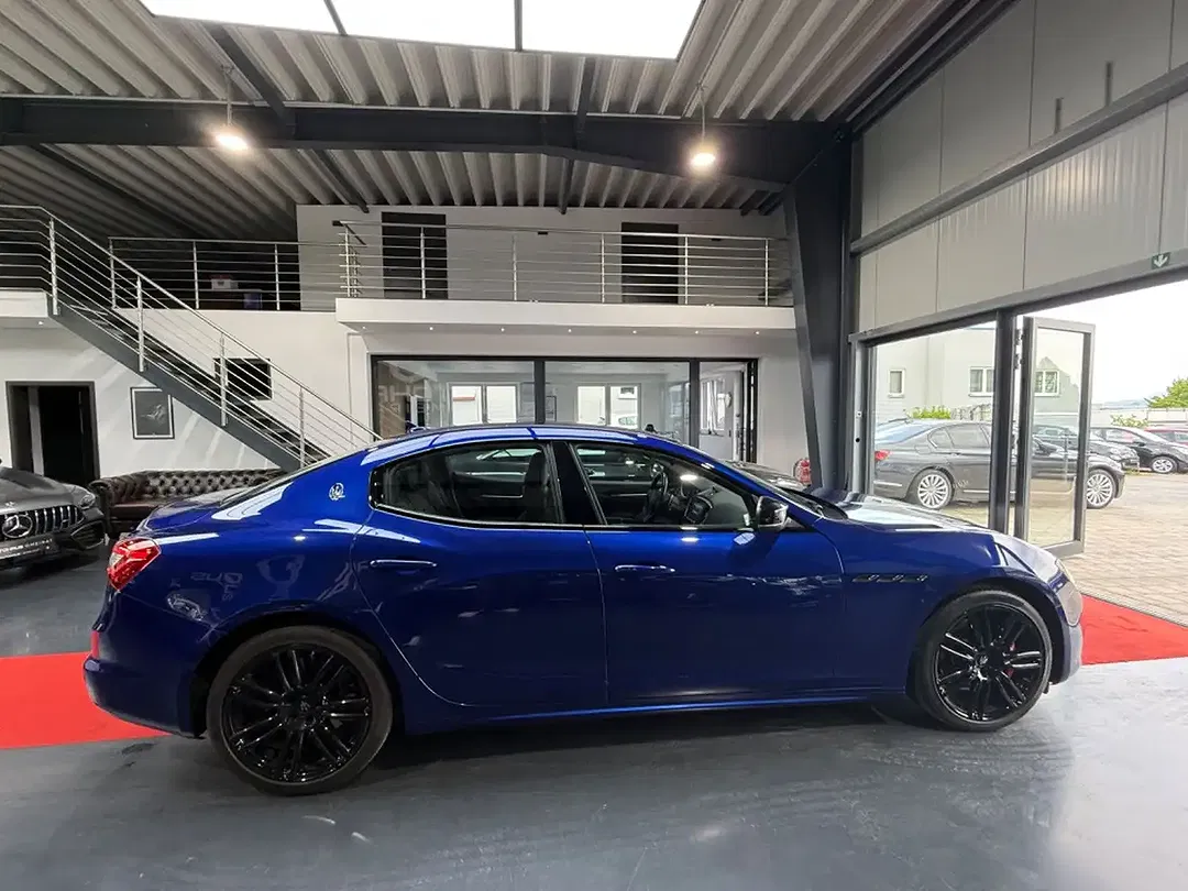 Maserati Ghibli Q4 S - Thumbnail 4