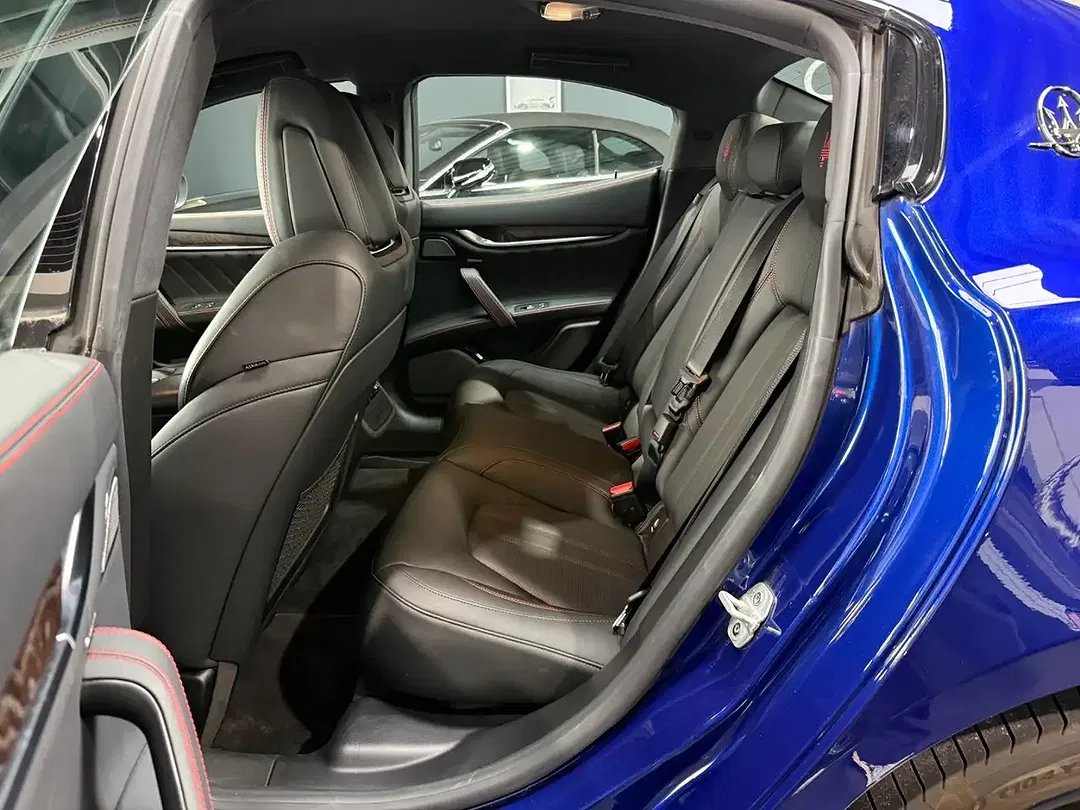 Maserati Ghibli Q4 S - Thumbnail 9