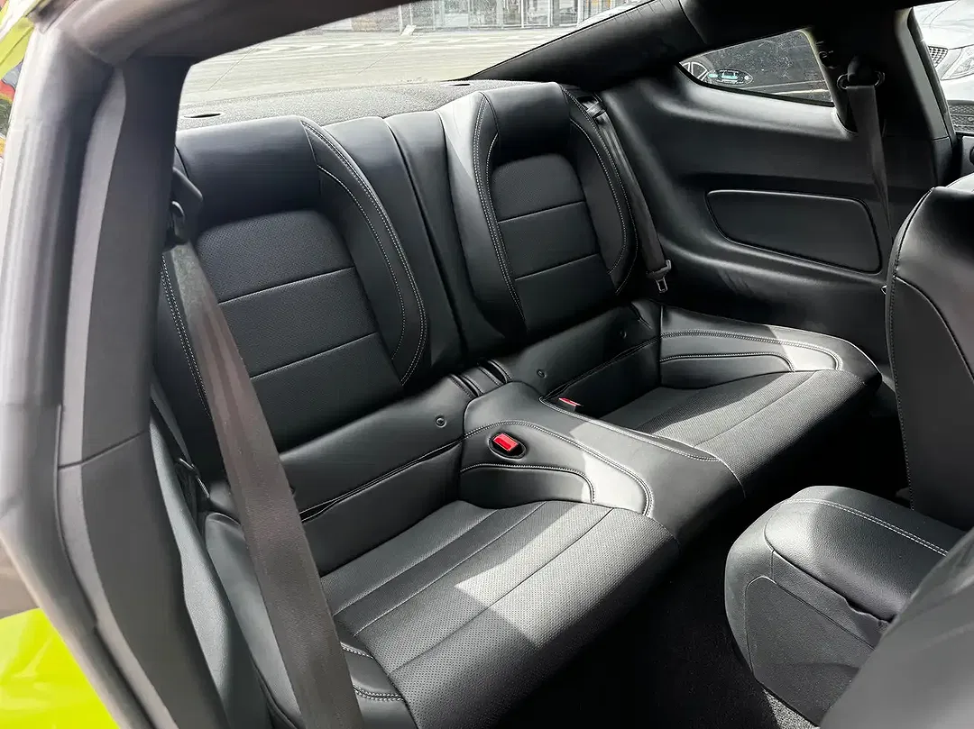 Ford Mustang 2.3 EcoBoost - foto 15