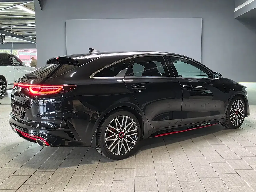 Kia ProCeed / pro_cee'd GT-Line - Thumbnail 3