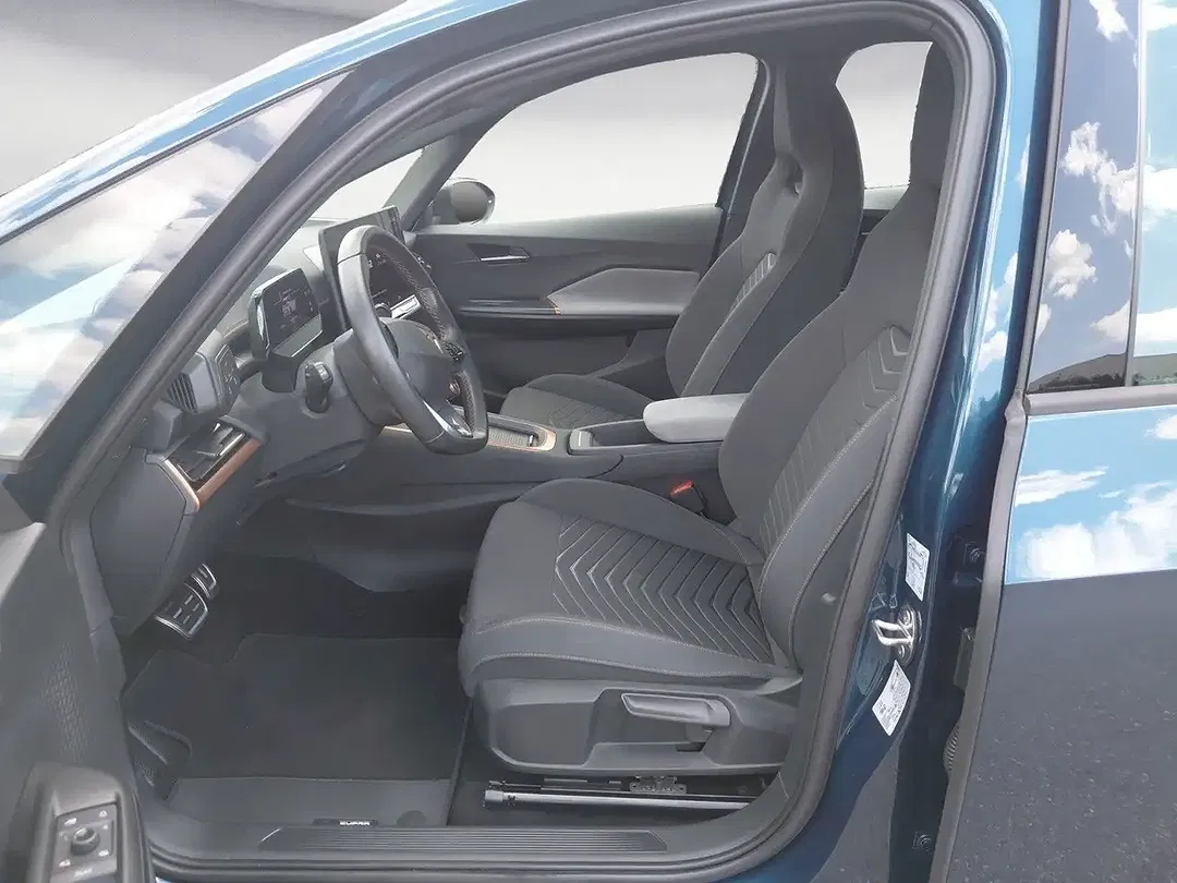 CUPRA Born - Thumbnail 9