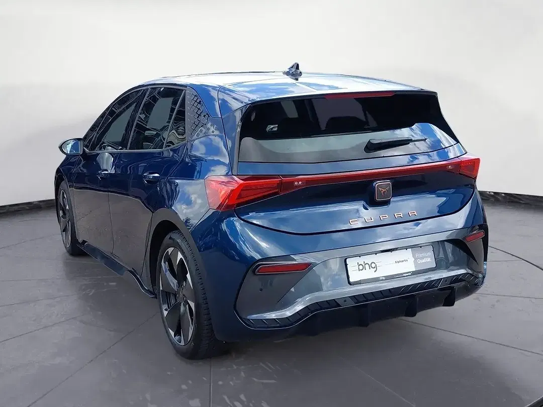 CUPRA Born - Thumbnail 3