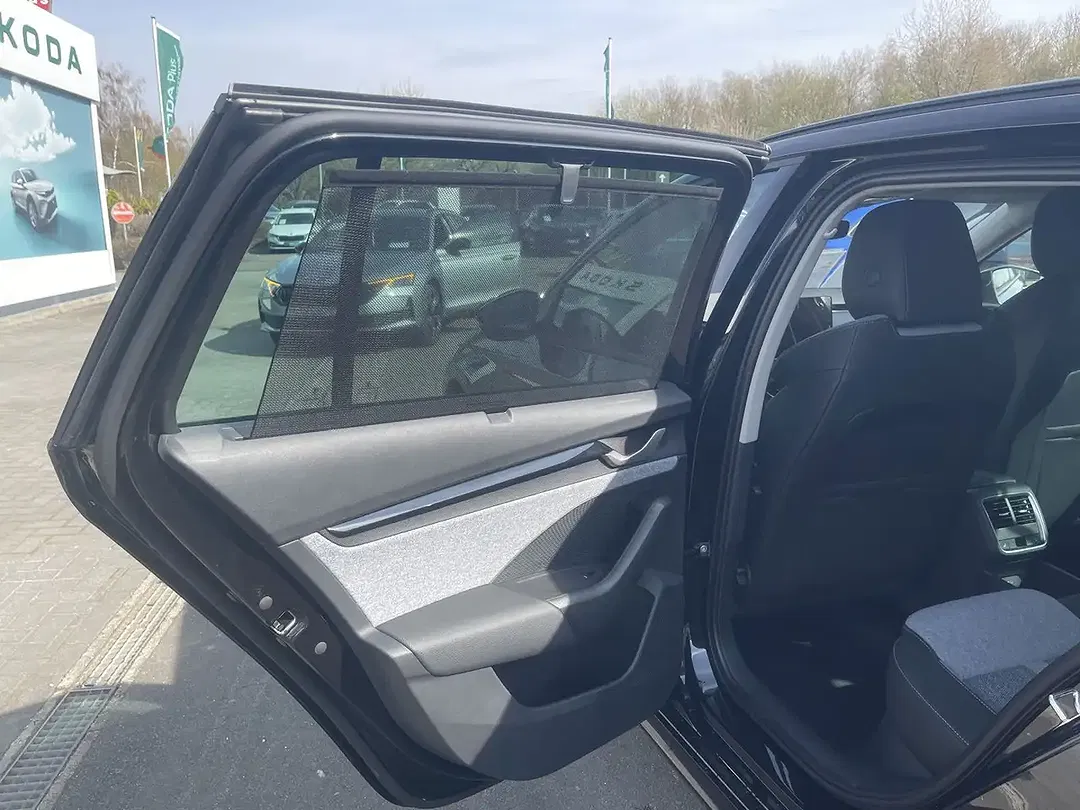 Skoda Octavia 2.0 TDI Combi - foto 14