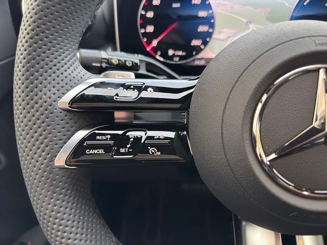 Mercedes-Benz GLC 300 EQ Hybrid 4MATIC - Thumbnail 14