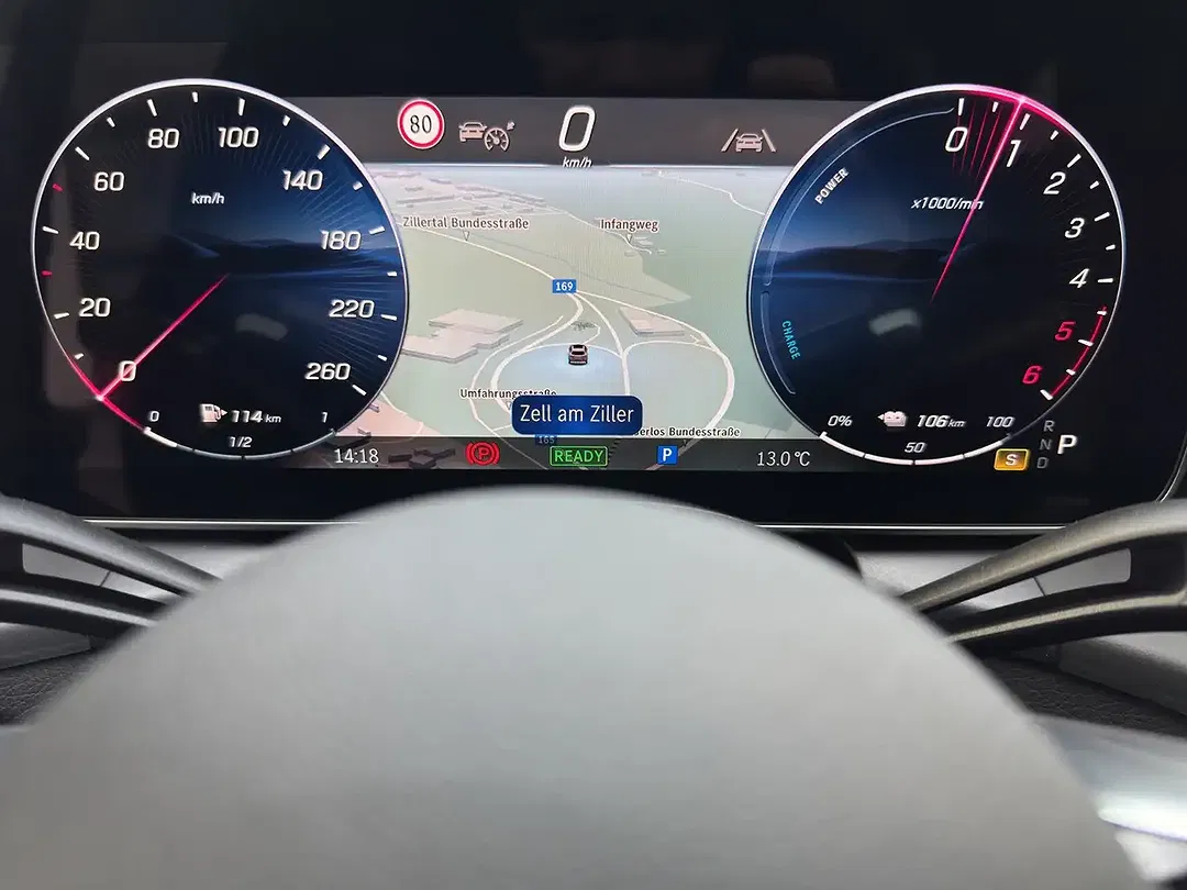 Mercedes-Benz GLC 300 EQ Hybrid 4MATIC - Thumbnail 16