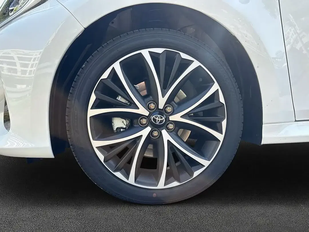 Toyota Yaris Hybrid Teamplayer - Thumbnail 7