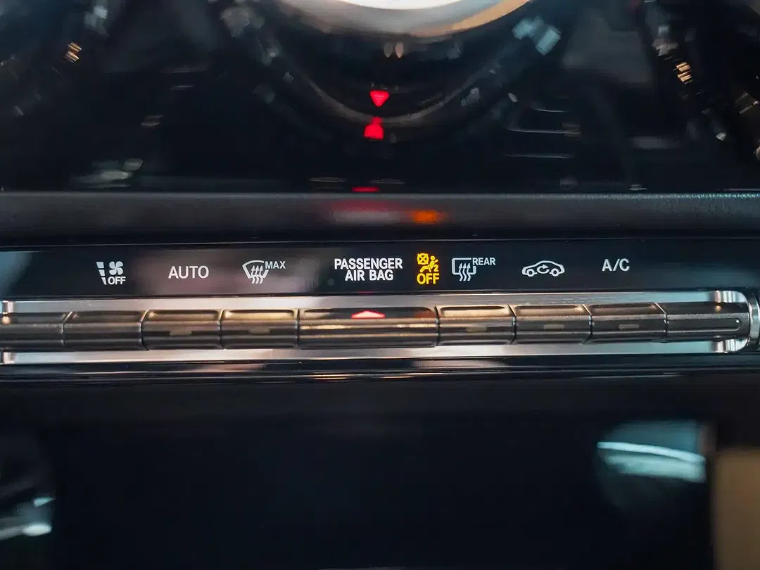 Mercedes-Benz CLA 200 AMG Line - Thumbnail 22
