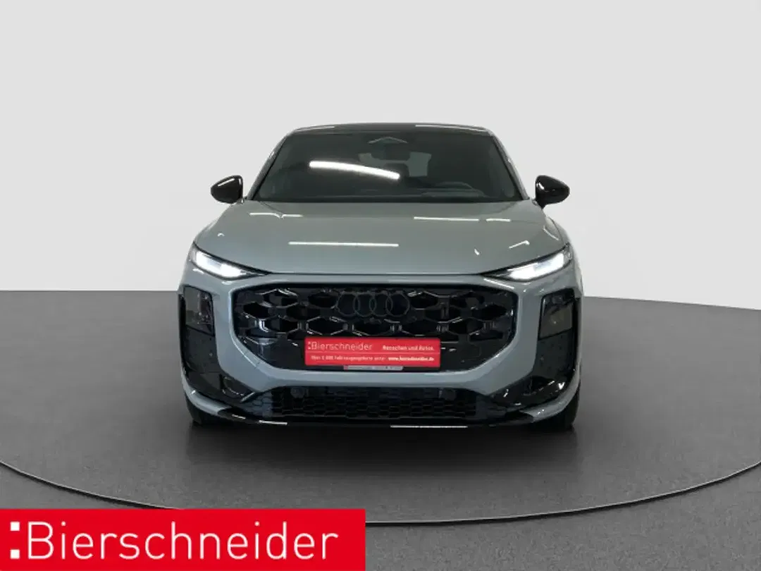 Audi Q3 S line - foto 1