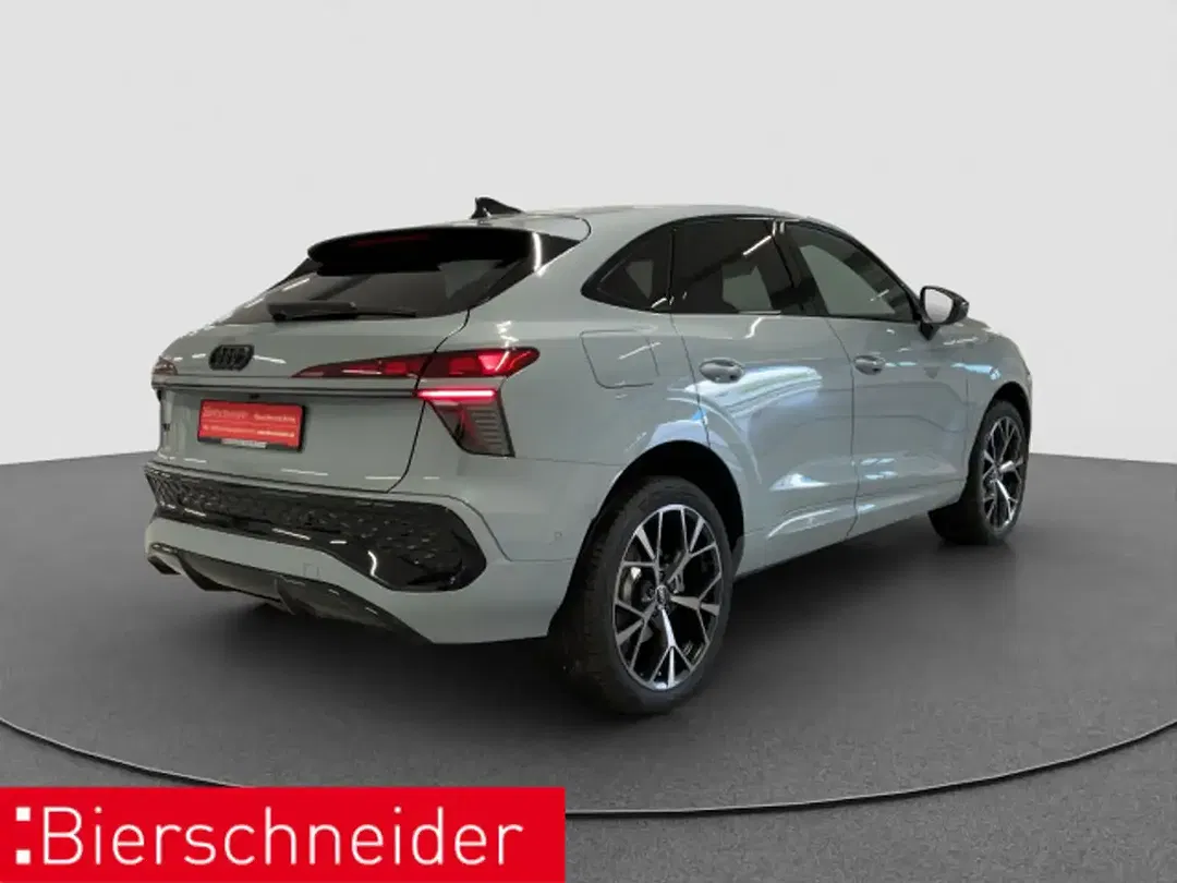 Audi Q3 S line - Thumbnail 5