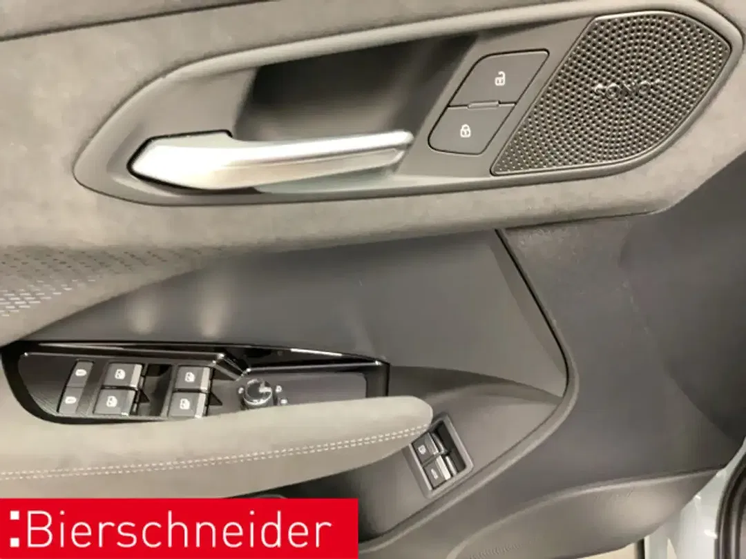 Audi Q3 S line - Thumbnail 7