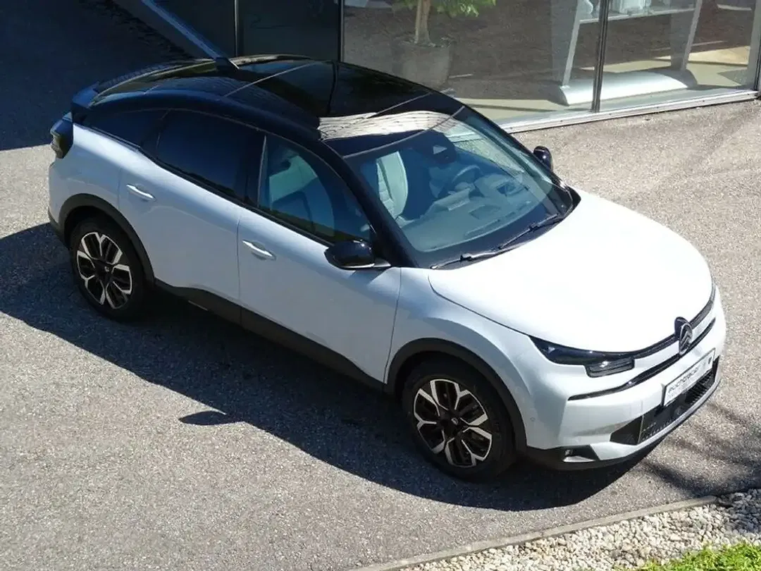 Citroen C4 EAT8 Hybrid Max - Thumbnail 4