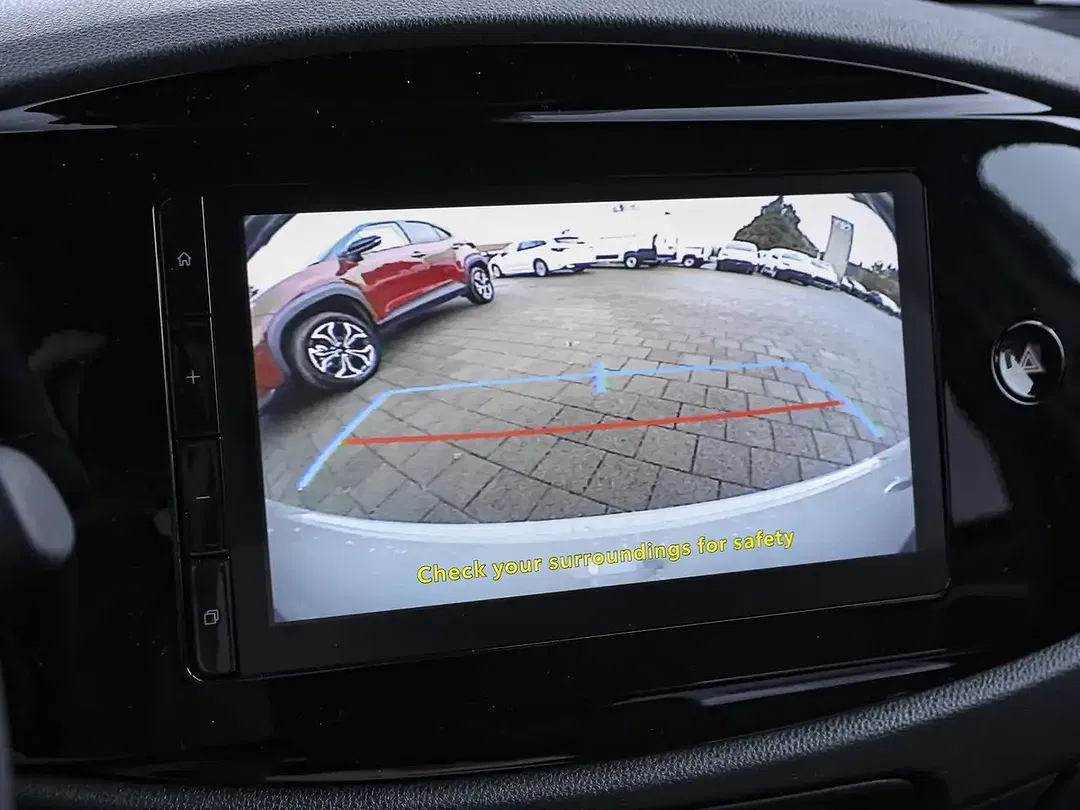Toyota Aygo X 1.5 Hybrid Teamplayer - Thumbnail 13