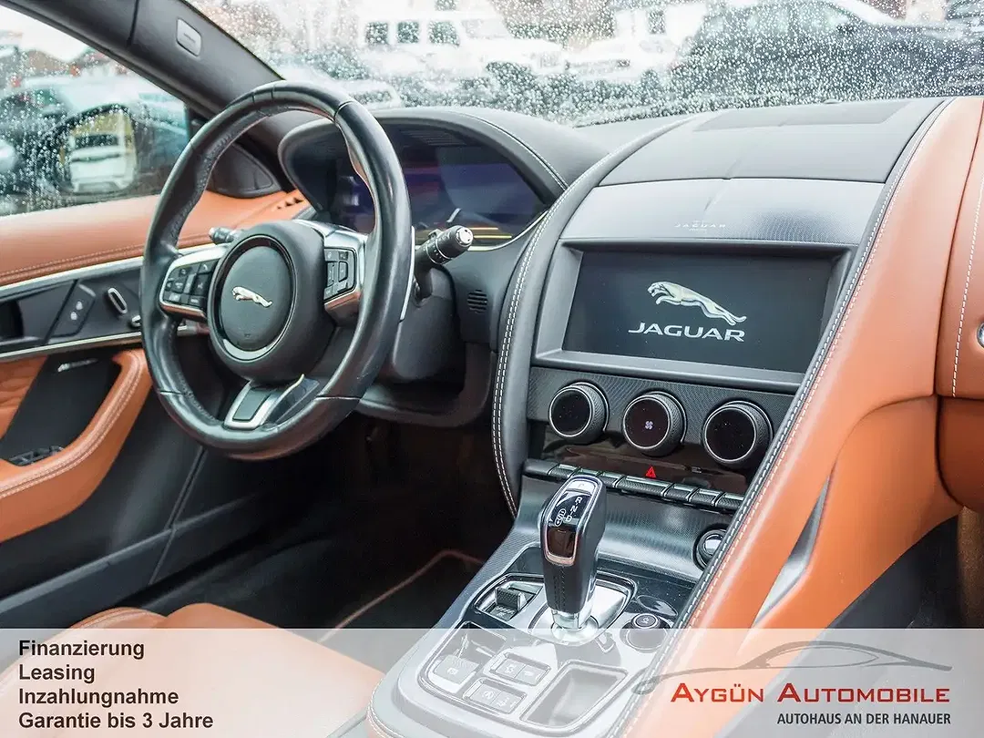 Jaguar F-Type P450 4x4 R-Dynamic - Thumbnail 13