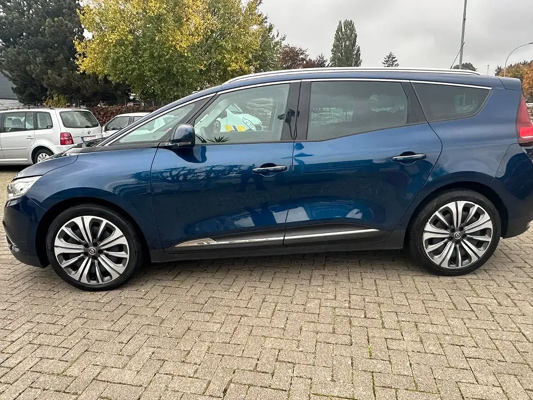 Renault Scenic - foto 2