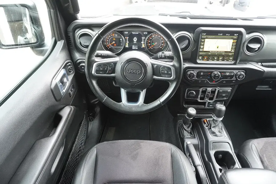 Jeep Wrangler 3.6 4x4 Sahara - Thumbnail 12