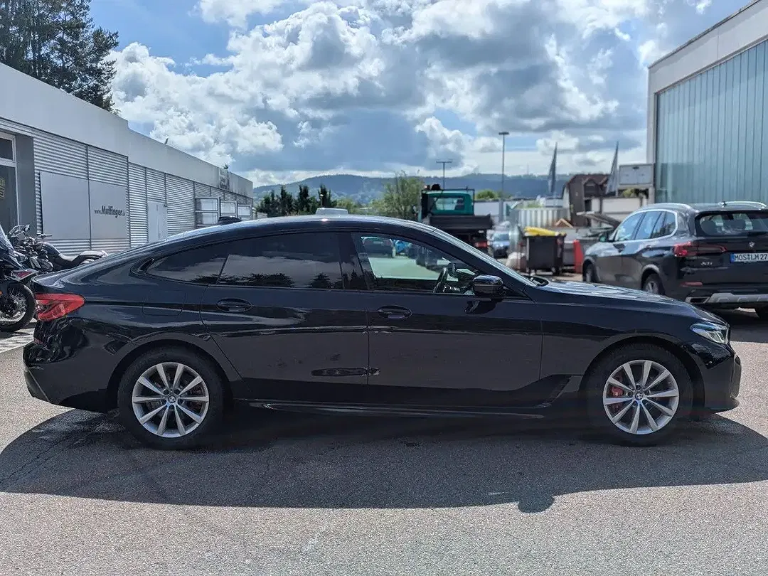 BMW 630 Gran Turismo M Sport - Thumbnail 3
