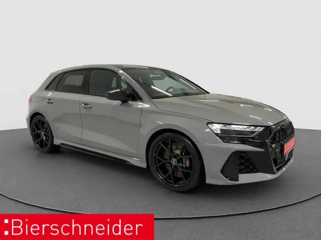Audi RS3 Matrix LED - Thumbnail 3