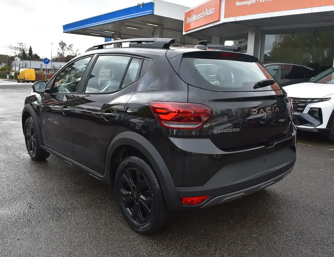 Dacia Sandero TCe EDC Stepway Extreme - Thumbnail 6