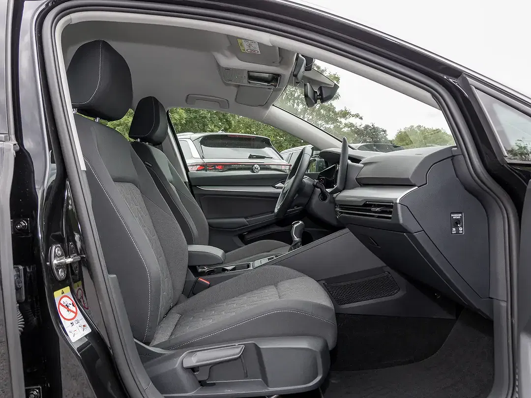 Volkswagen Golf 2.0 TDI Life - Thumbnail 3