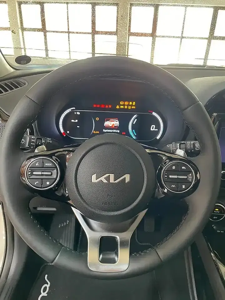 Kia Soul - Thumbnail 14