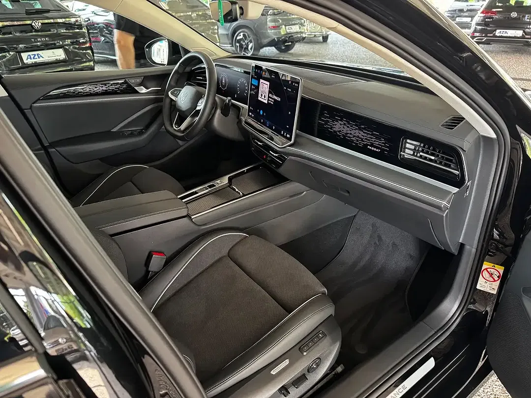 Volkswagen Passat 1.5 eTSI DSG Elegance - Thumbnail 13