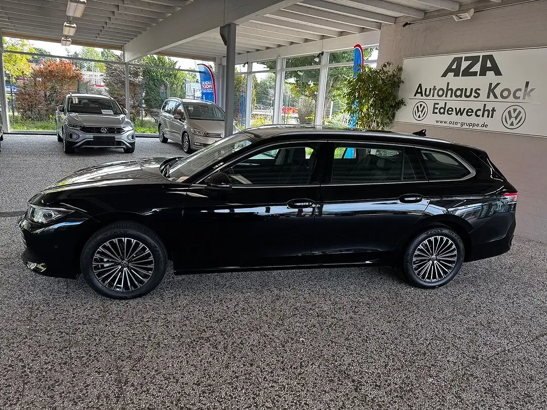 Volkswagen Passat 1.5 eTSI DSG Elegance - foto 2