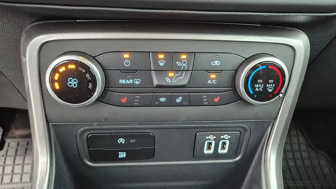 Ford EcoSport 1.0 EcoBoost Cool & Connect - Thumbnail 13