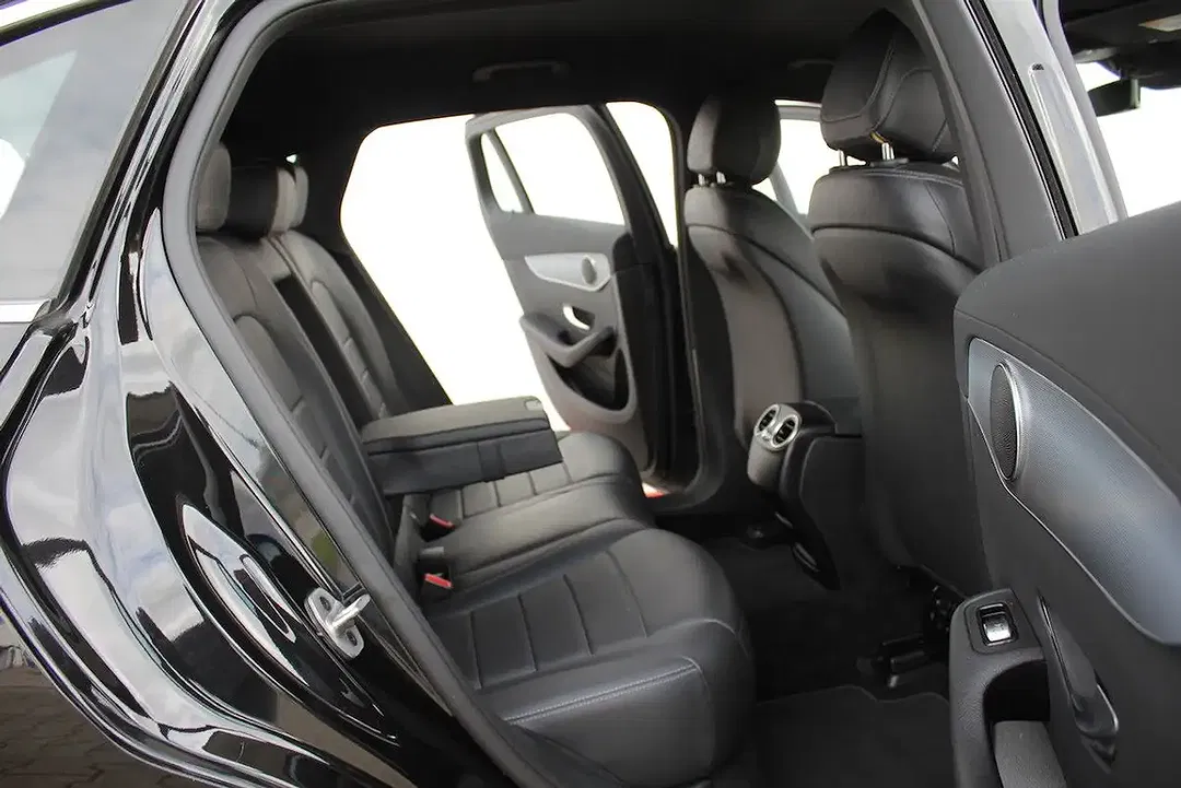 Mercedes-Benz EQC 400 4MATIC - Thumbnail 10