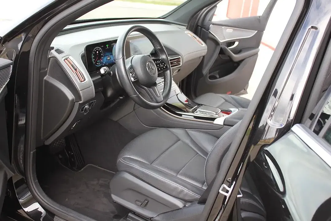 Mercedes-Benz EQC 400 4MATIC - Thumbnail 6