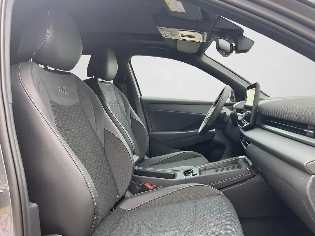 Volkswagen T-Roc 1.5 eTSI R-Line - Thumbnail 4