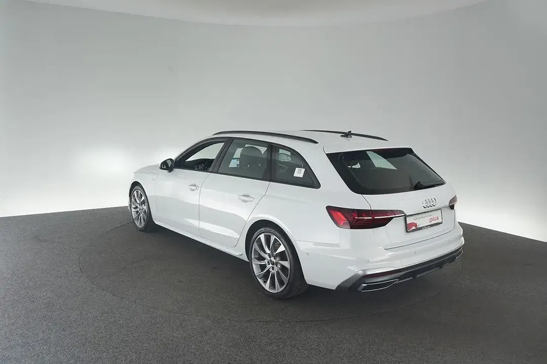 Audi A4 40 TDI S tronic Matrix LED Avant S line - Thumbnail 8