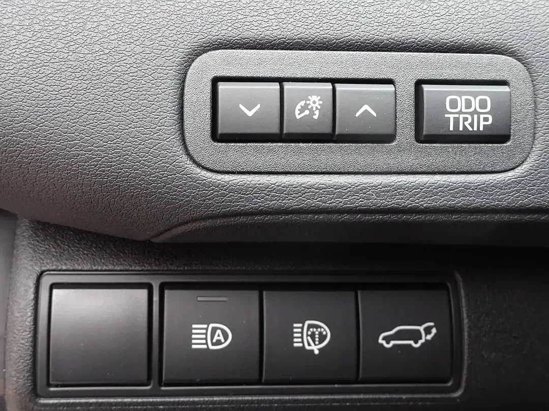 Subaru Solterra AWD Comfort - Thumbnail 20