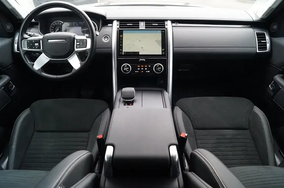 Land Rover Discovery D250 AUT 4x4 - Thumbnail 13