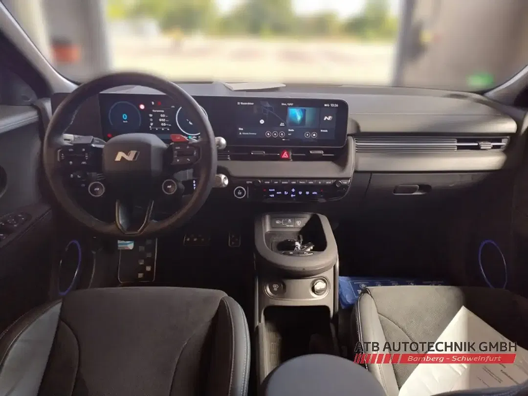 Hyundai IONIQ 5 4WD - Thumbnail 9