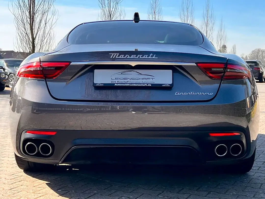 Maserati GranTurismo 3.0 V6 4x4 Modena - Thumbnail 10