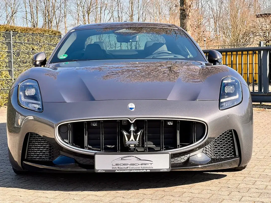 Maserati GranTurismo 3.0 V6 4x4 Modena - foto 2