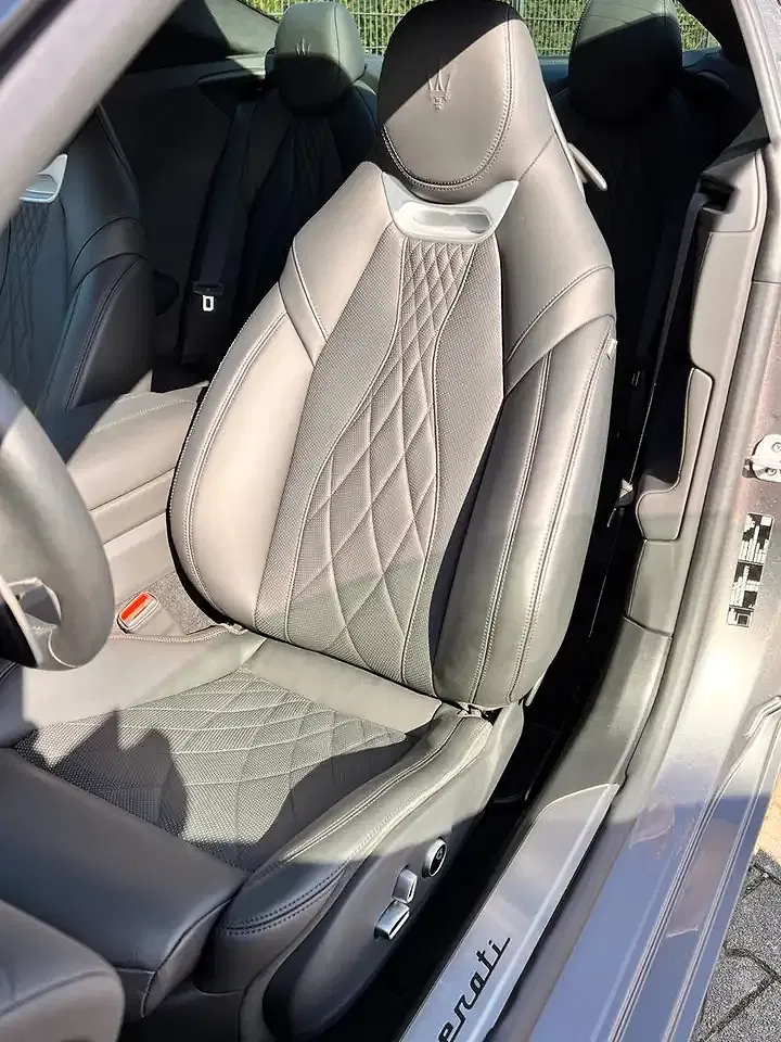 Maserati GranTurismo 3.0 V6 4x4 Modena - Thumbnail 21