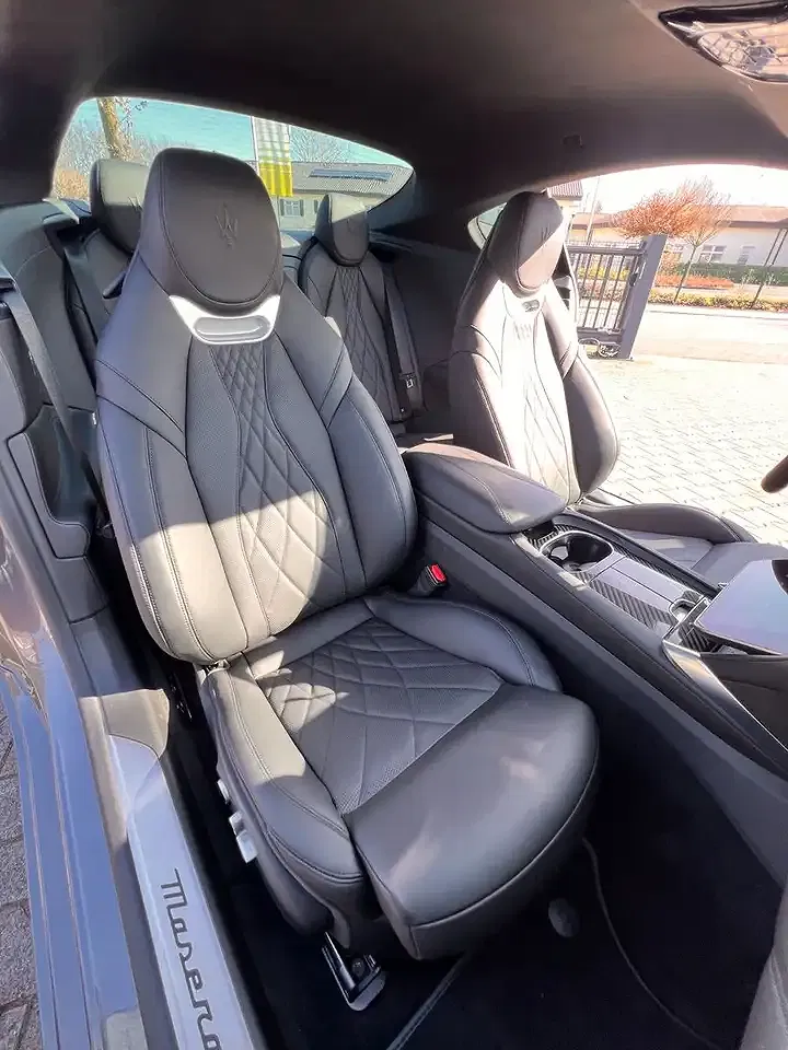 Maserati GranTurismo 3.0 V6 4x4 Modena - Thumbnail 22