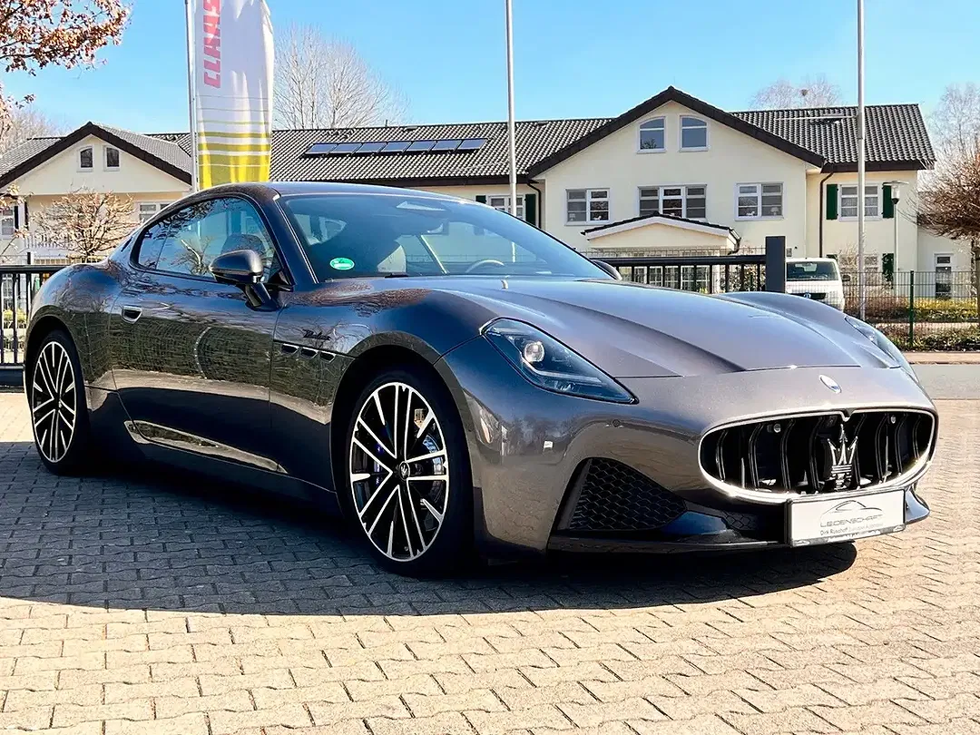 Maserati GranTurismo 3.0 V6 4x4 Modena - Thumbnail 3