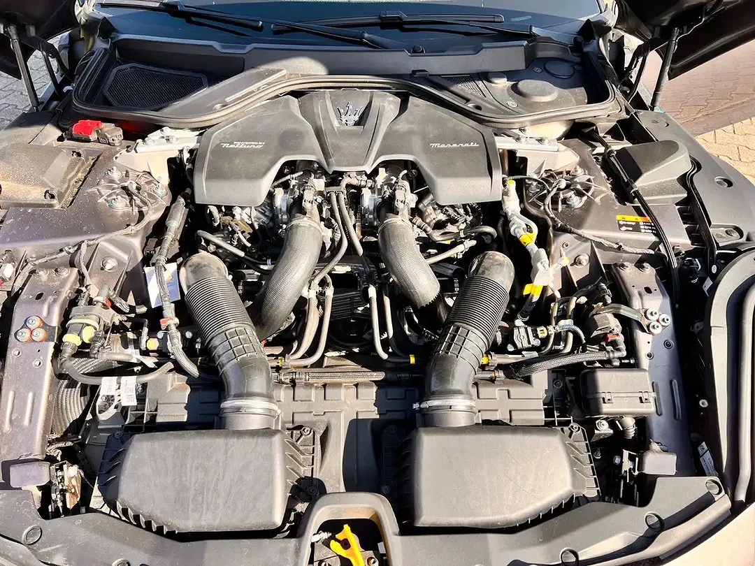 Maserati GranTurismo 3.0 V6 4x4 Modena - Thumbnail 43