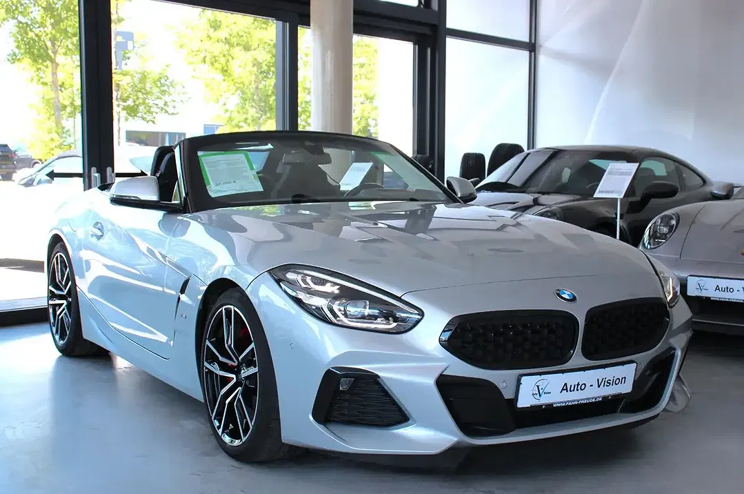 BMW Z4 sDrive Roadster M Sport - Thumbnail 3