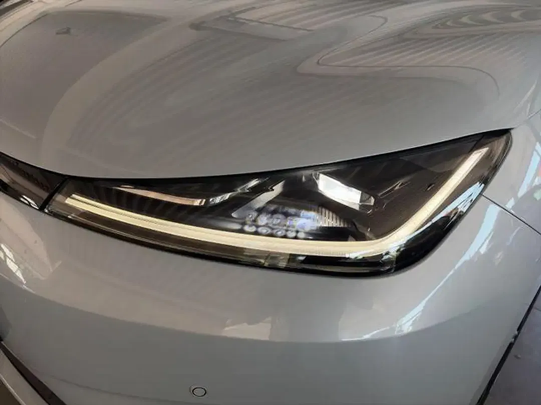 BYD Dolphin G DM-i Comfort - Thumbnail 13
