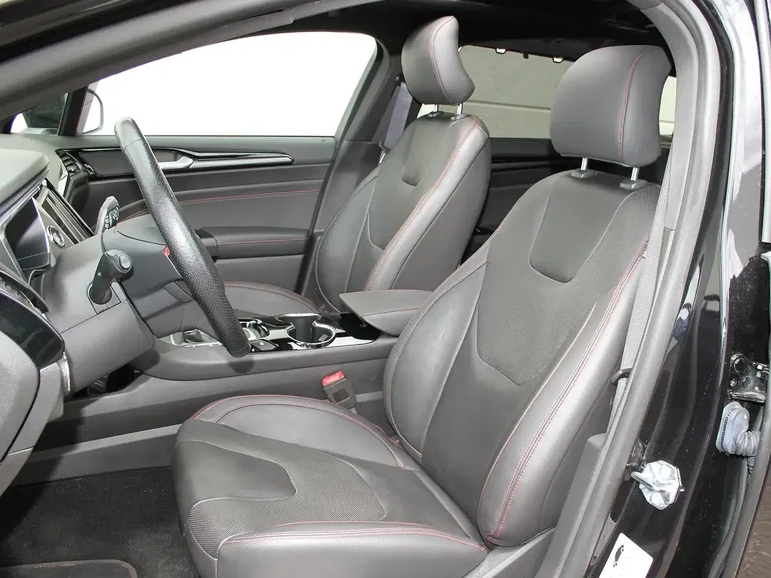 Ford Mondeo Hybrid ST-Line - Thumbnail 3