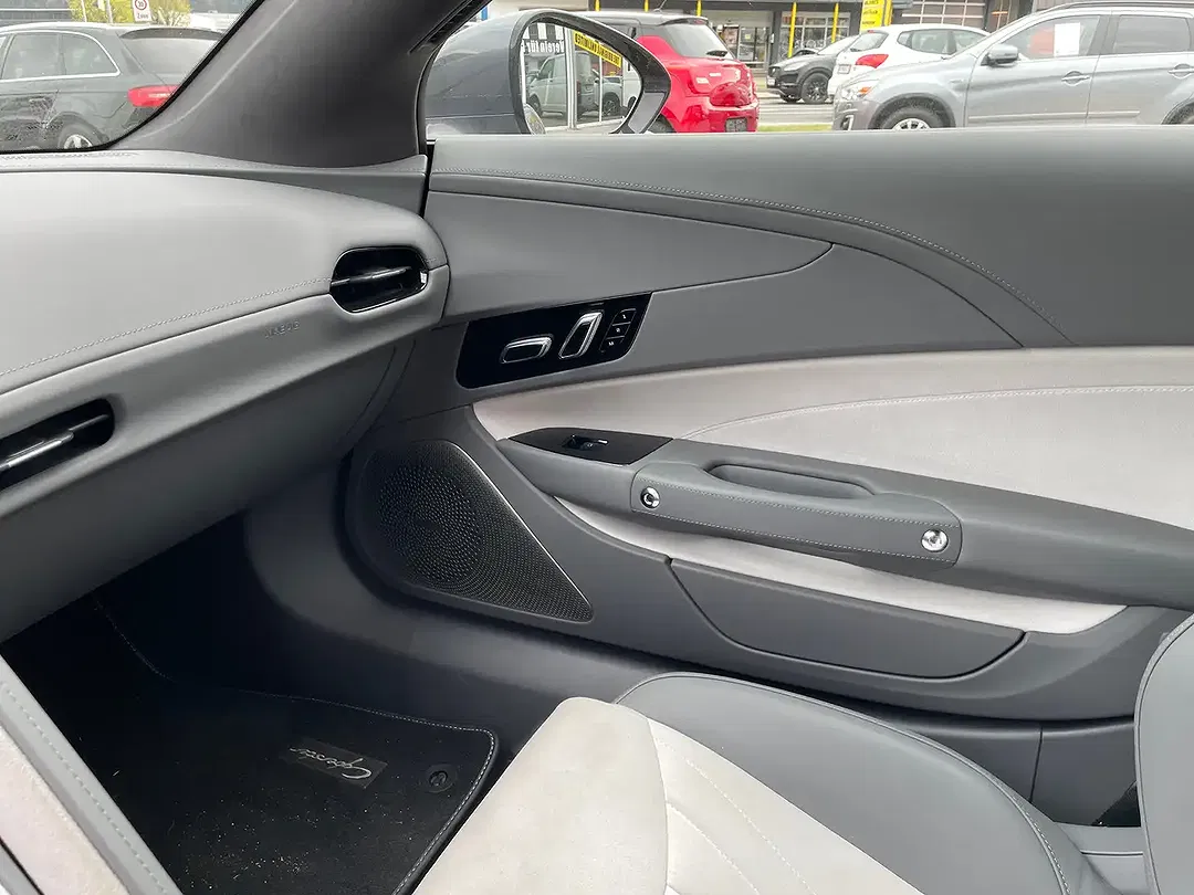 MG Cyberster GT - Thumbnail 12