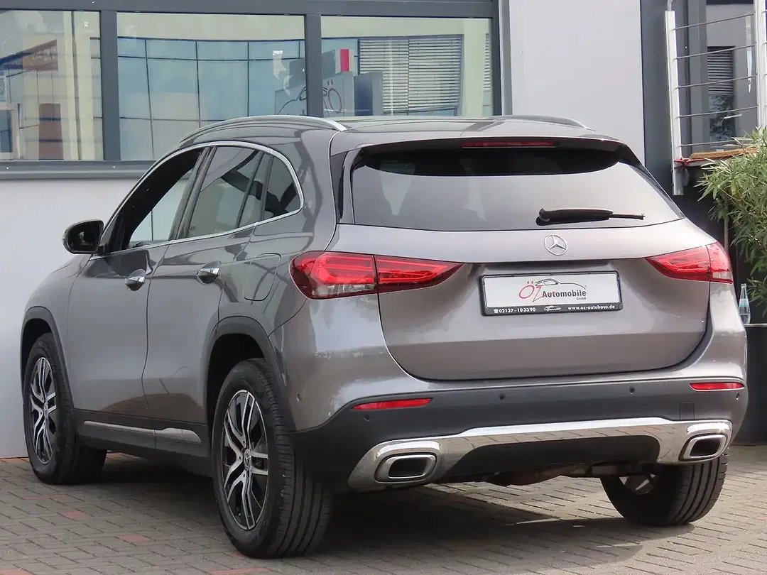 Mercedes-Benz GLA 220 Burmester - Thumbnail 11