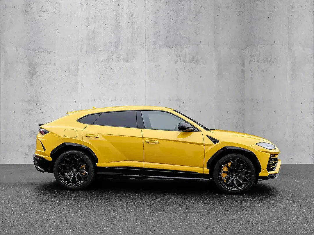 Lamborghini Urus - foto 2