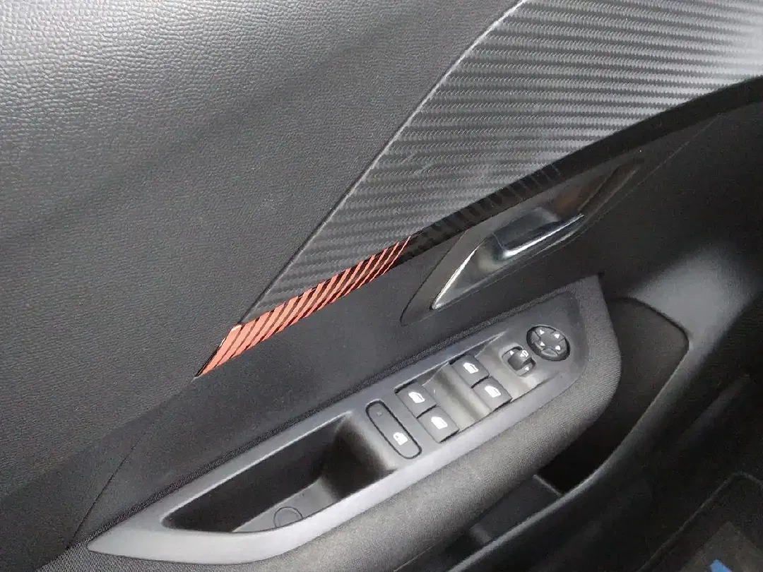 Peugeot 208 Active Pack - Thumbnail 12