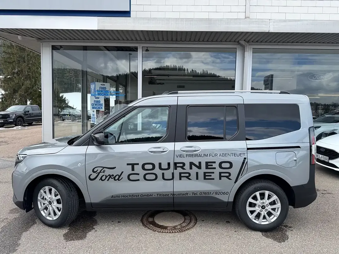 Ford Tourneo Courier 1.0 EcoBoost Titanium - Thumbnail 5