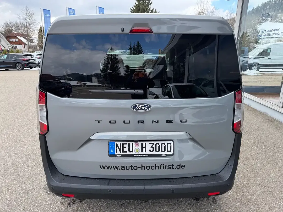 Ford Tourneo Courier 1.0 EcoBoost Titanium - Thumbnail 8